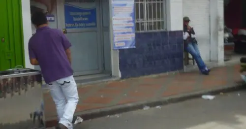SALUD ORAL CARRERA 27 CON 47 SALUD ORAL CARRERA 27 CON 47